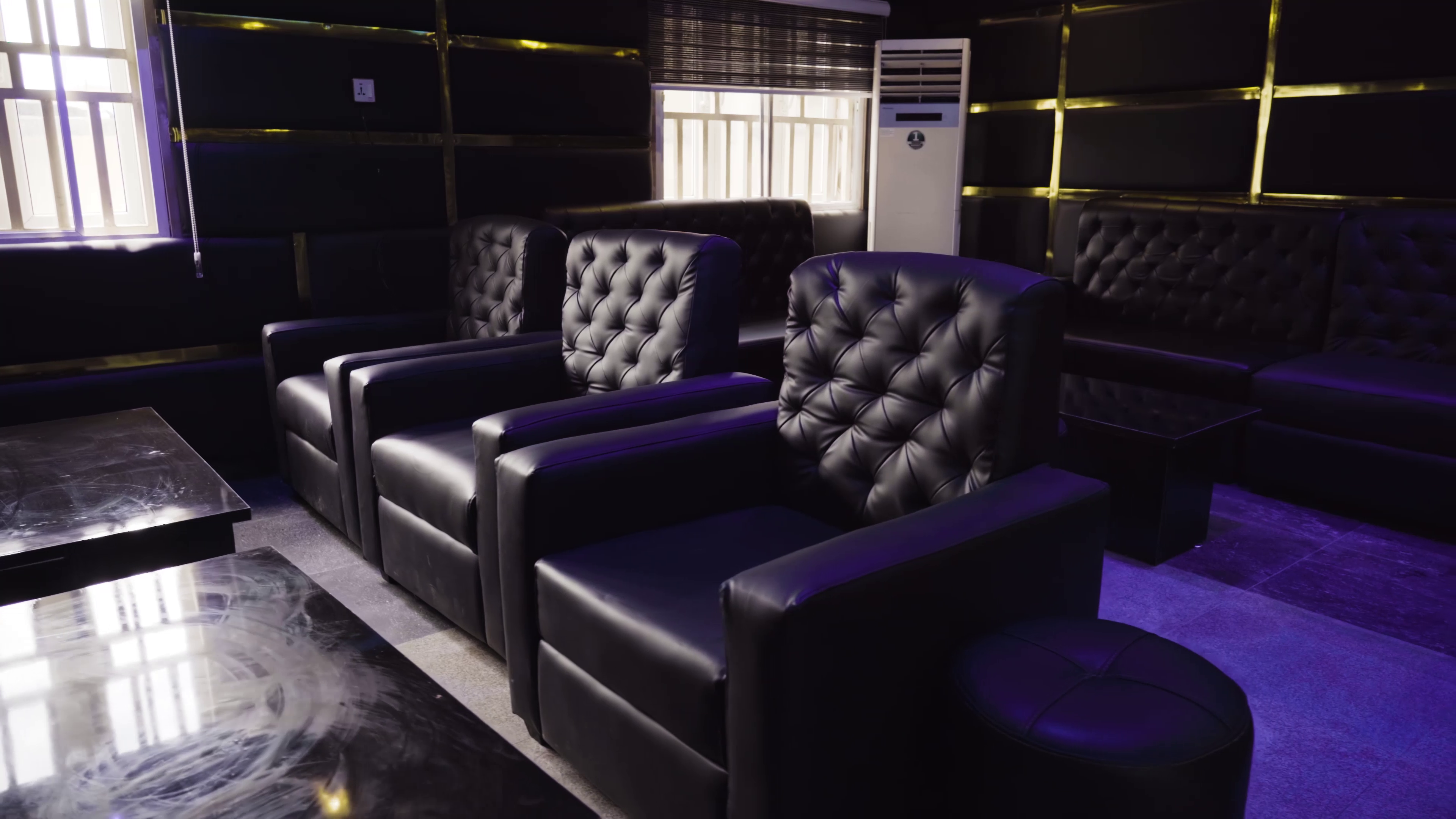 POSH SUITES HOTEL