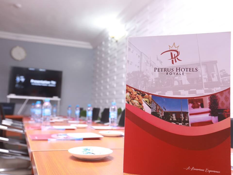 PETRUS ROYALE HOTEL