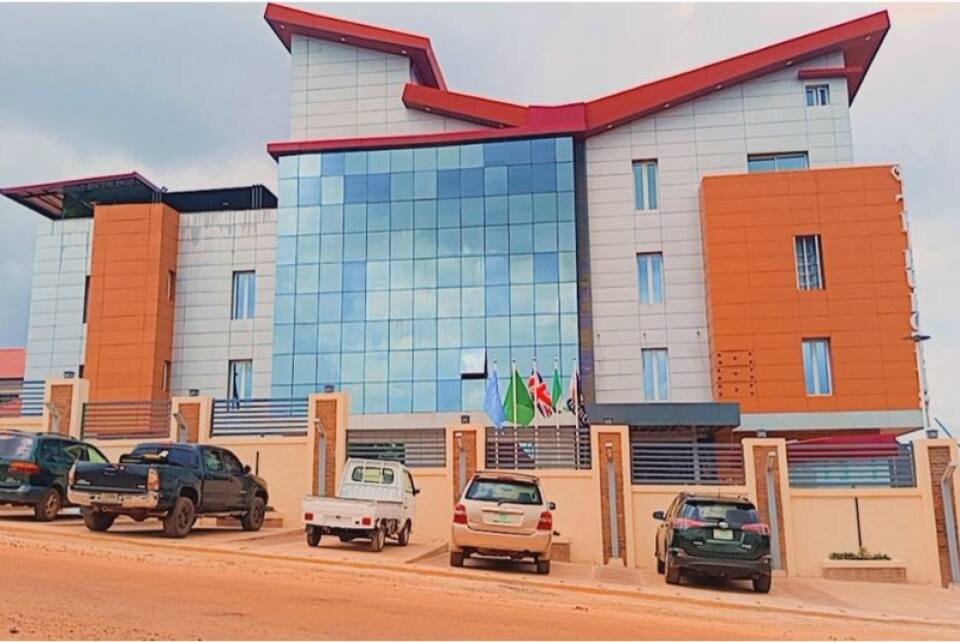TRIBU HOTEL
