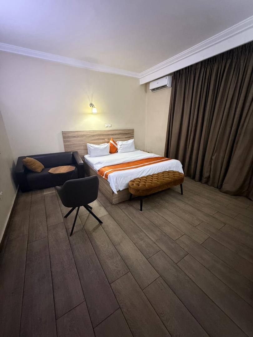 BAYVIEW HOTEL