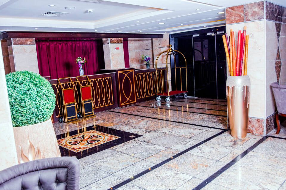 LIMEWOOD HOTEL