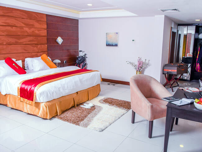LIMEWOOD HOTEL