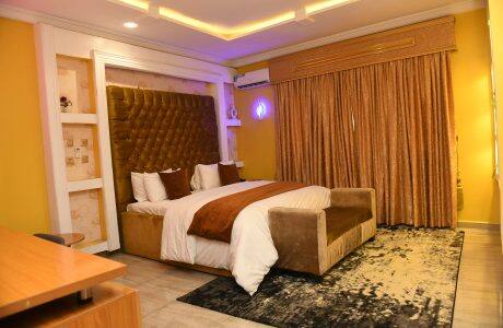 PORTLAND HOTEL