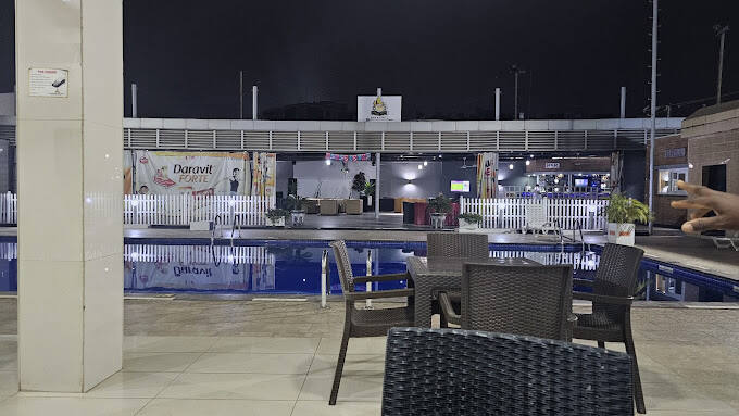 REIZ CONTINENTIAL HOTEL