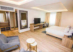 SAFRON HOTEL