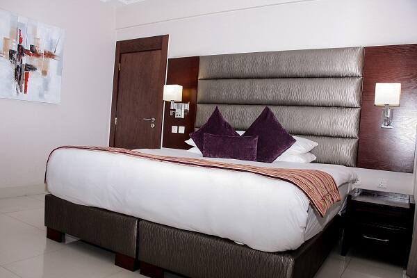 STRATTON HOTEL