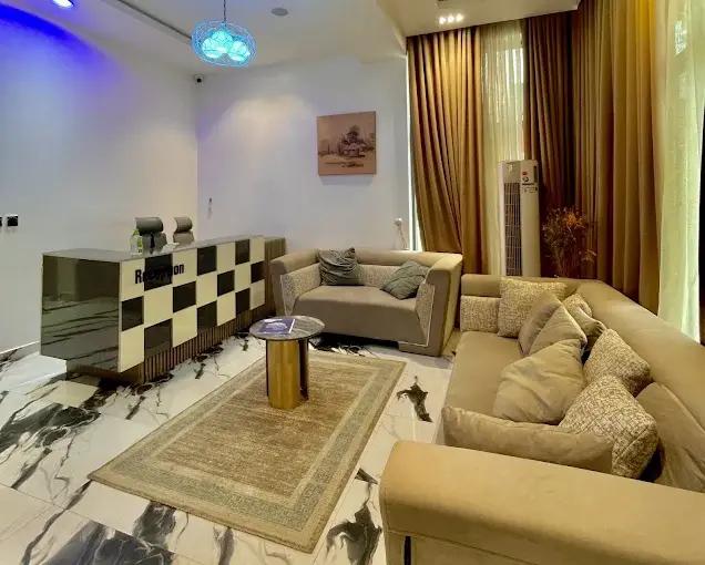 LISA SUITE