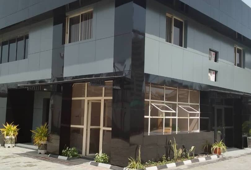 HOTEL THIRTY FIVE