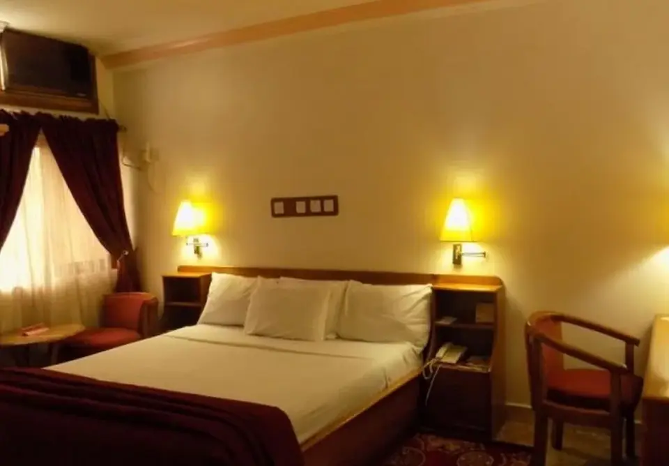 VALENCIA HOTEL