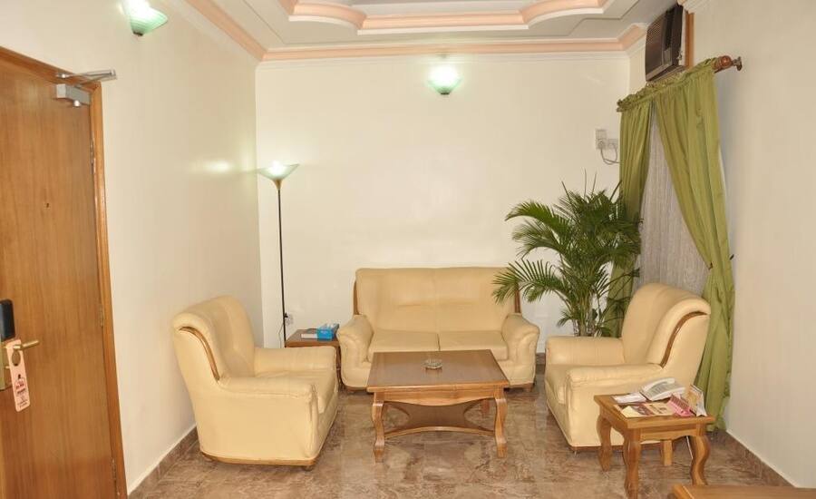VALENCIA HOTEL